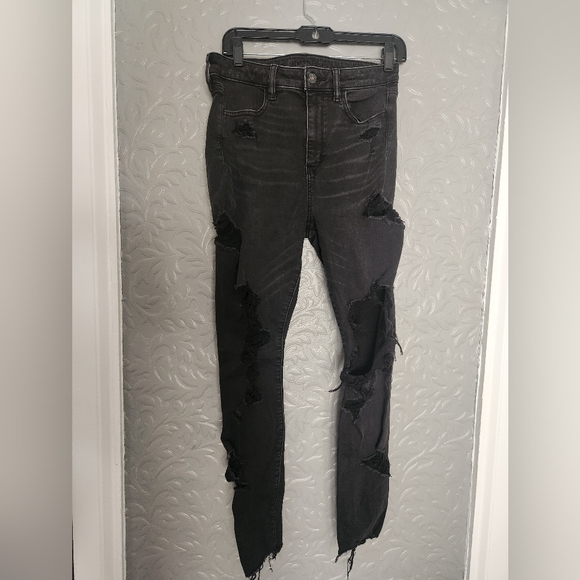 American Eagle Outfitters Black Distressed Skinny Jeans - Picture 1 of 7